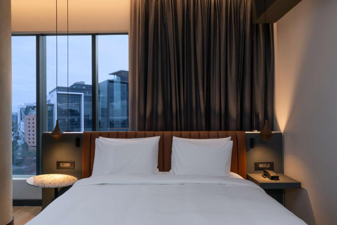 Radisson Red Hotel Johannesburg Rosebank Екстер'єр фото