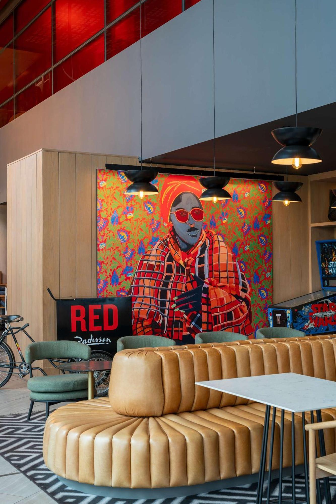 Radisson Red Hotel Johannesburg Rosebank Екстер'єр фото